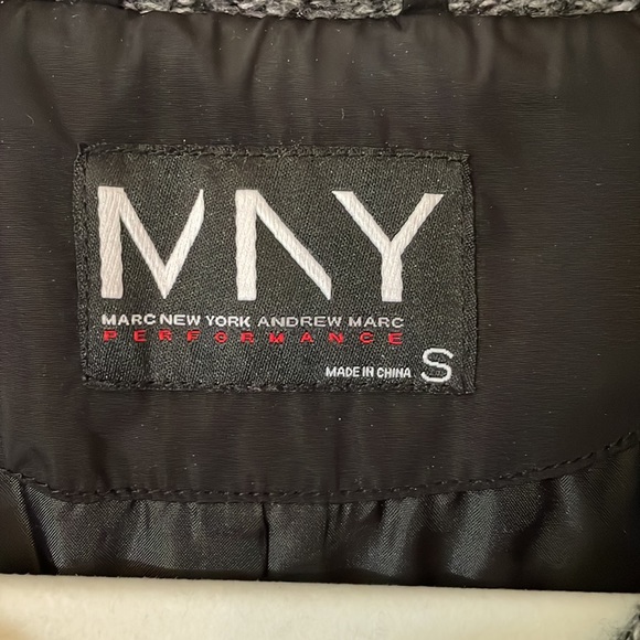 Warm vest - Picture 2 of 4